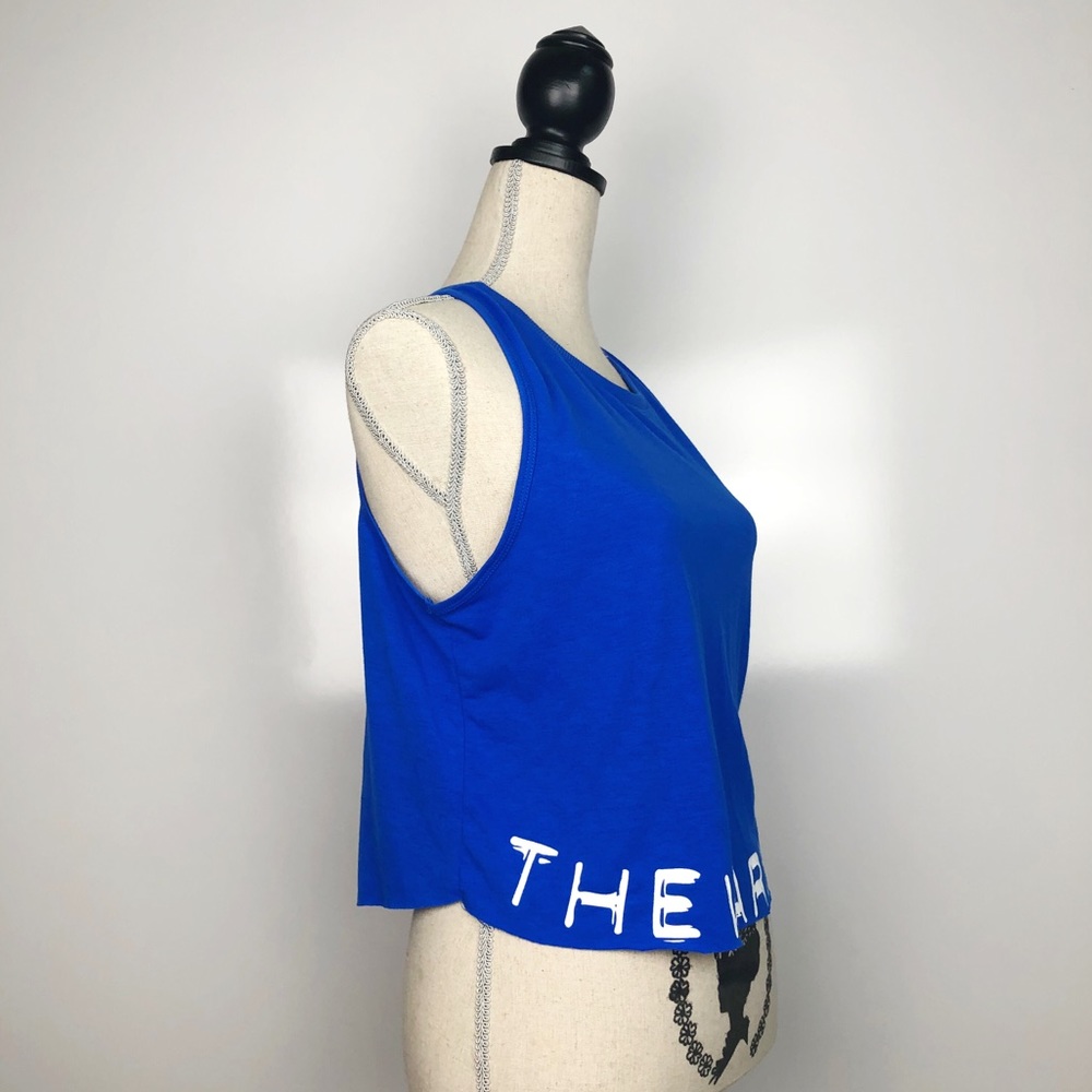 JESSICA SIMPSON BLUE WARM UP CROP CUT-OFF TANK - Picture 3 of 7